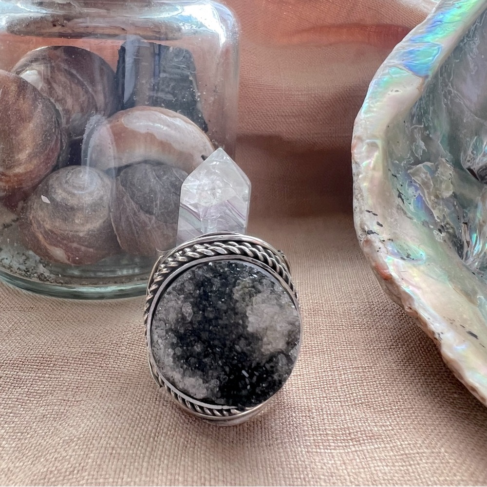 Druzy Black & White Agate crystal Indian Ring - 925 Sterling silver